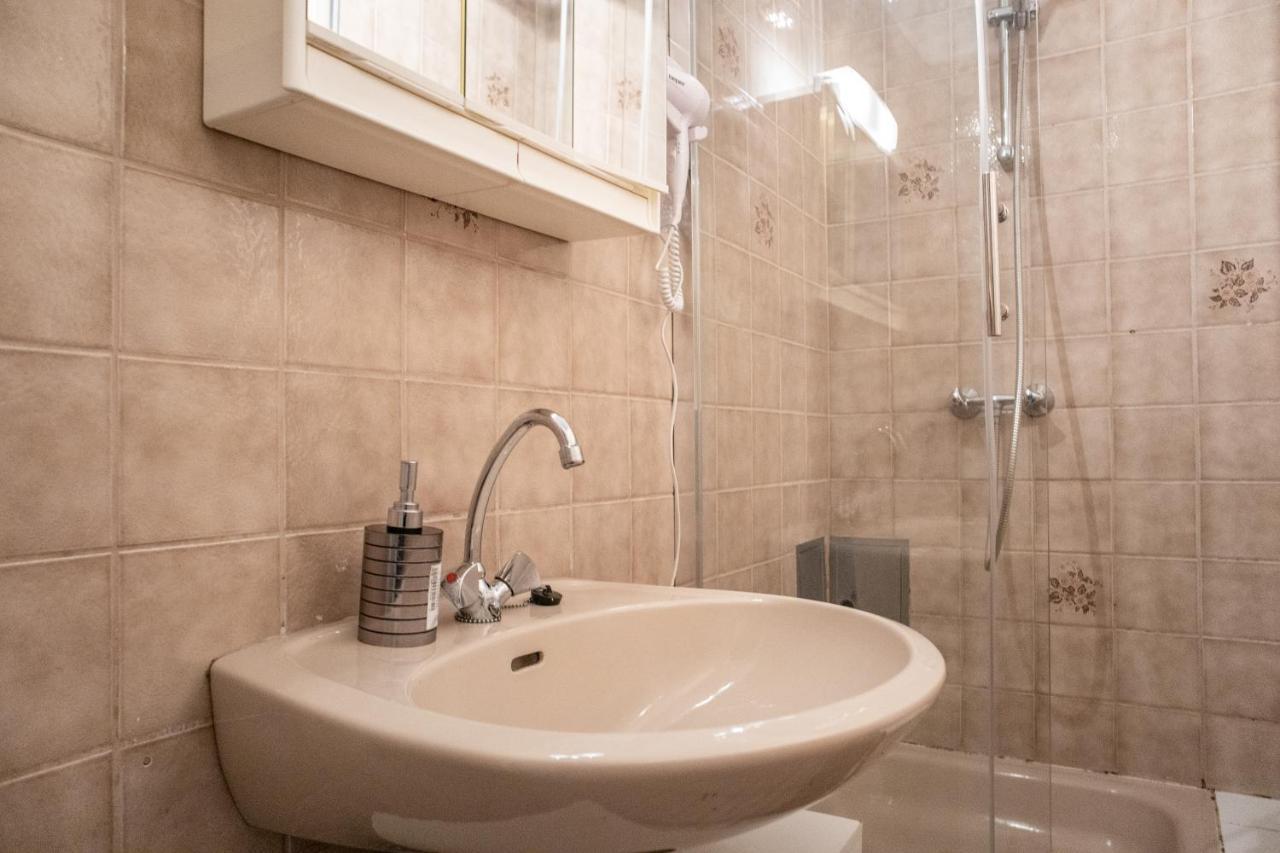 Roomy 2Br Apt. Near Akh -Perfect For Longstays Vienna Luaran gambar